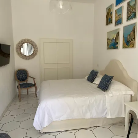 Elisa Apartment